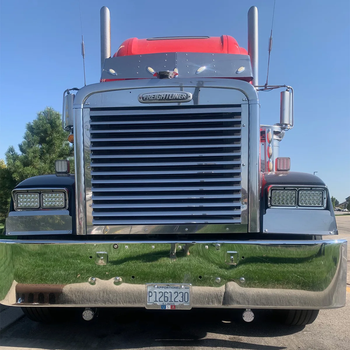 Percy-Transportations-Freighliner-truck